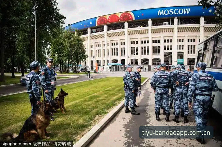 英国警员赴美安保大幅缩水至3人，世界杯安保博弈全面解析